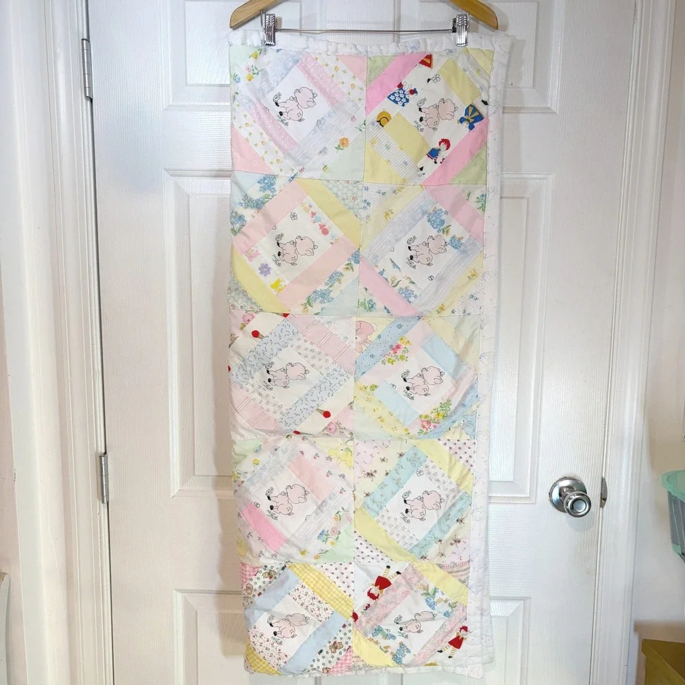 Handmade Baby Quilt Patchwork Pig Raggedy Ann Pastel 37x43 Vintage